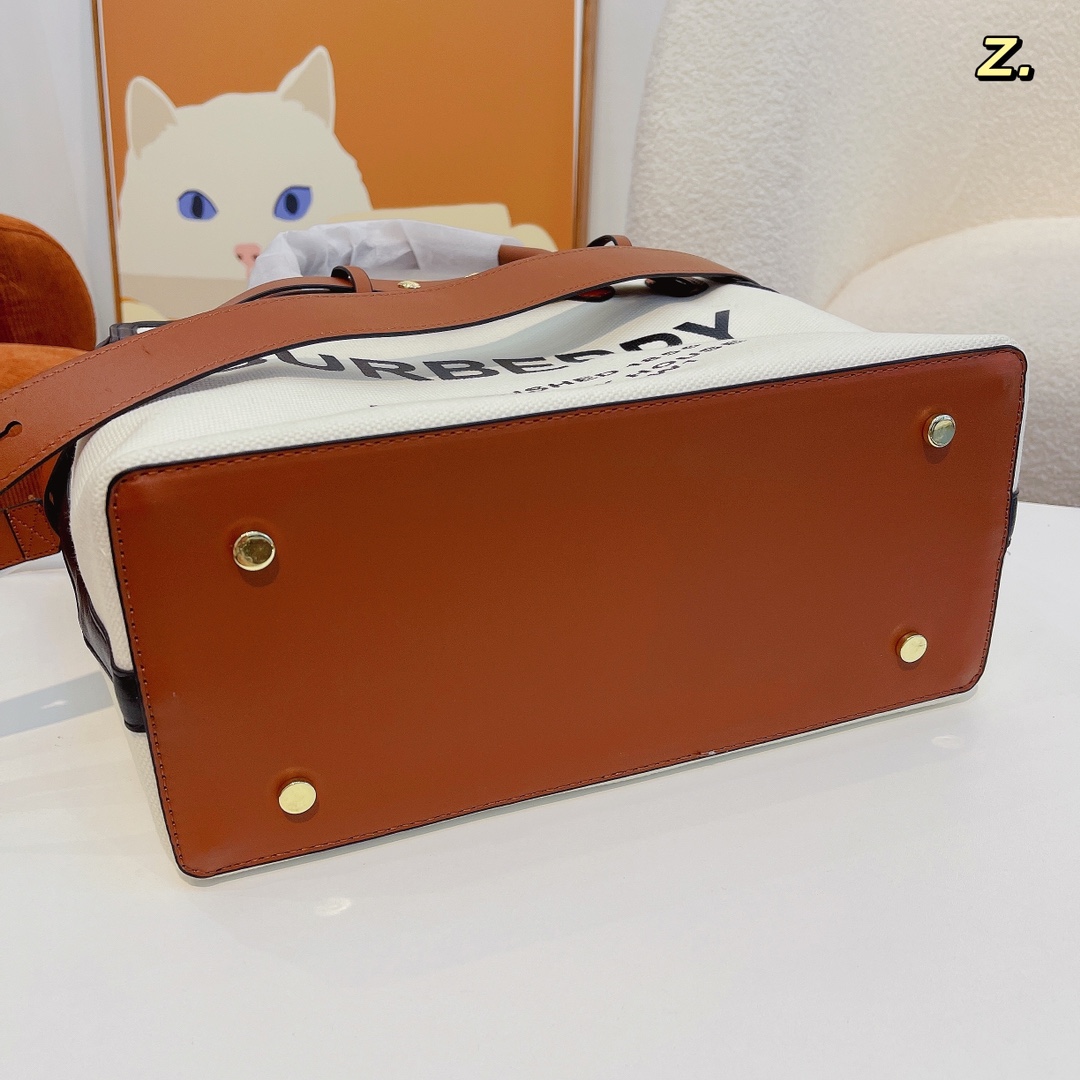 【BUREERRY公式 旗艦店】（バーバリー）トートバッグ 32X15X29CM-BRAND OFF