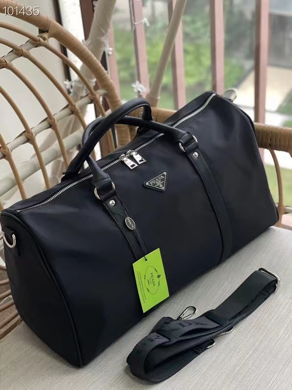【PRADA 公式旗艦店】プラダ 旅行かばん 当日出荷 好評に付き再入荷！46*26CM