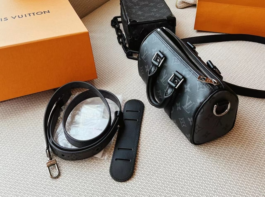 LOUIS VUITTON（ルイヴィトン） メッセンジャーバッグ M45652-BRAND OFF