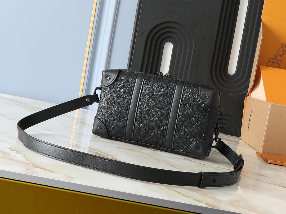 LOUIS VUITTON（ルイヴィトン）SOFT TRUNK WALLET ソフトトランク M80224-BRAND OFF