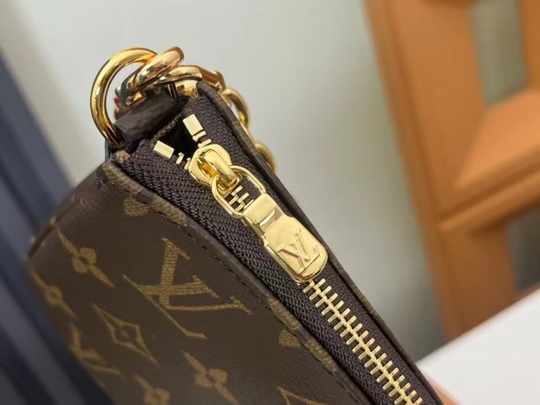 LOUIS VUITTON ルイヴィトン POCHETTE ACCESSOIRES M82766-BRAND OFF