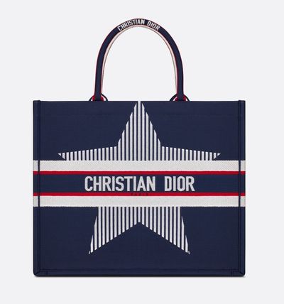 【星の刺繍がポイント♪】DIOR BOOK　TOTE　トートバッグ-BRAND OFF