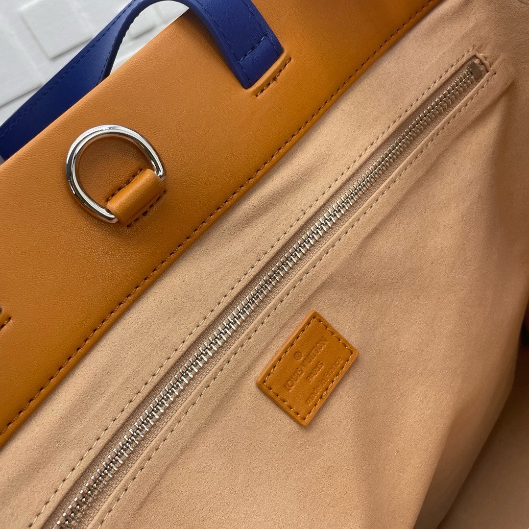 人気！【LOUIS VUITTON】ルイ・ヴィトン 2025新製品ハンドバッグ M24457-BRAND OFF