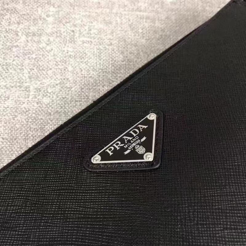 【PRADA 公式旗艦店】プラダ クラッチバッグ 当日出荷 好評に付き再入荷！24*18*6CM