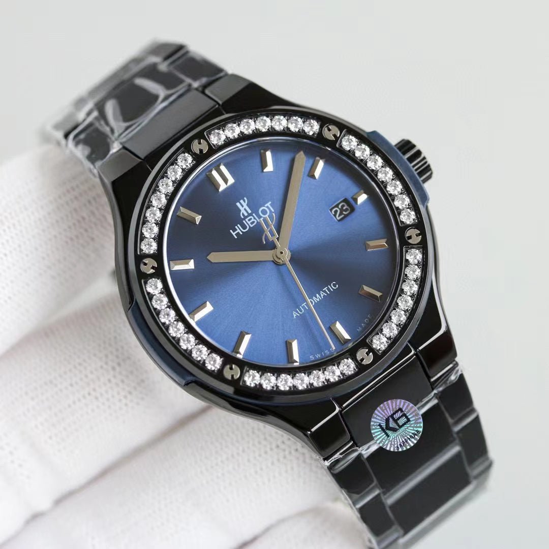ウブロ HUBLOT クラシックフュージョン ブラック マジック ブレスレット ダイヤモンド 585.CM.1470.CM.1204-BRAND OFF