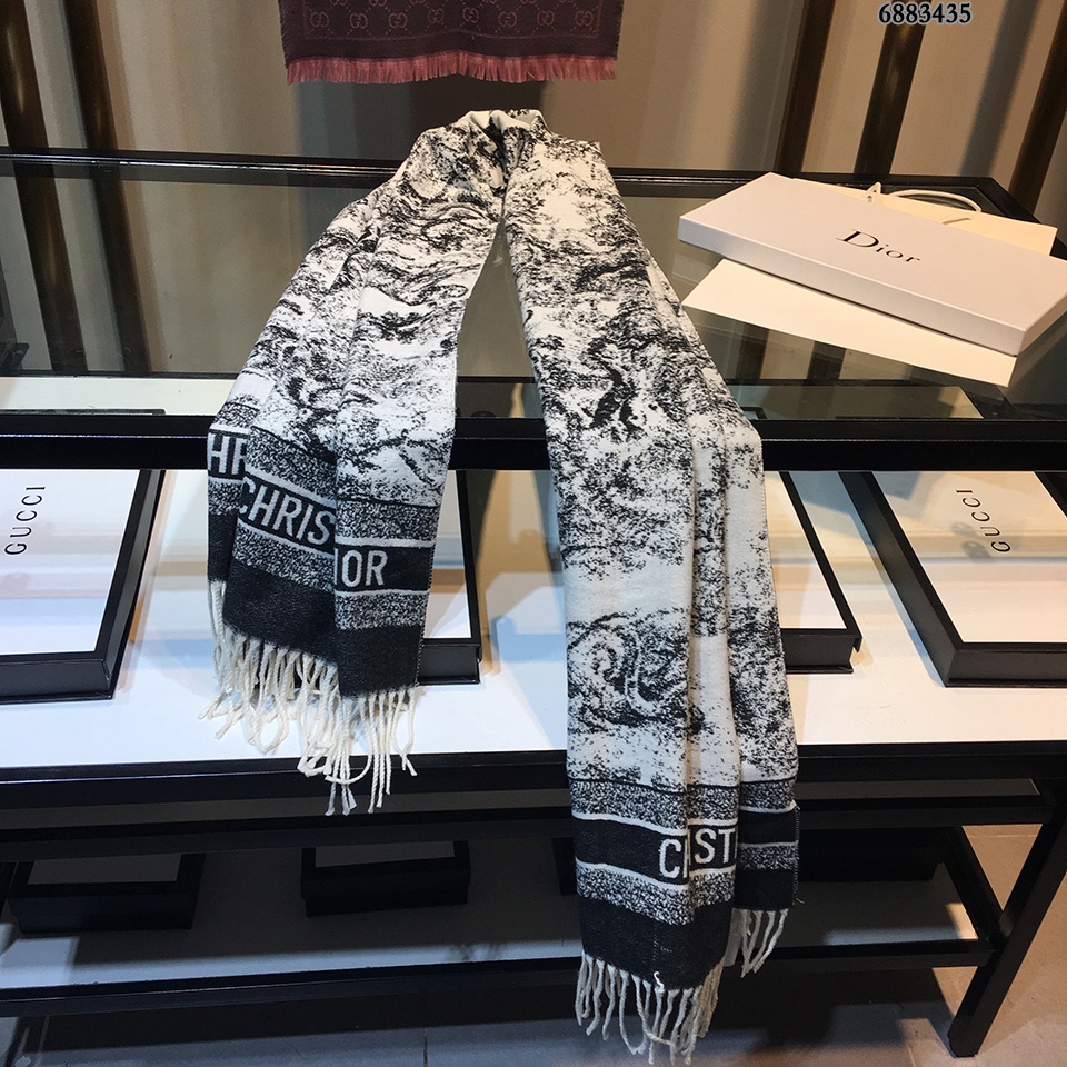 【DIOR公式旗艦店】ディオール スカーフ 限定発売 送料無料-BRAND OFF