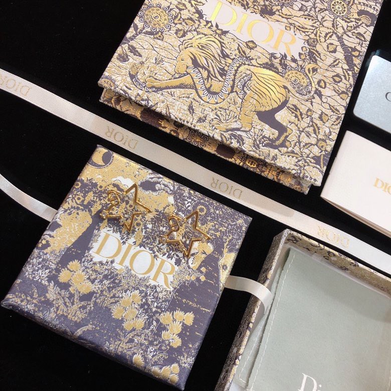 【DIOR】ディオール  ファッションスタイルのイヤリング-BRAND OFF