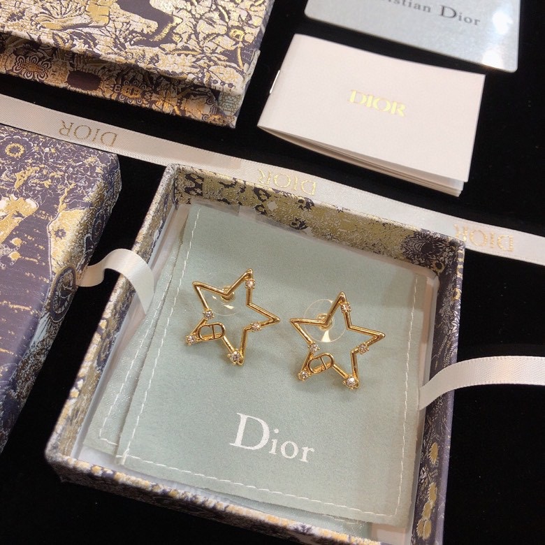 【DIOR】ディオール  ファッションスタイルのイヤリング-BRAND OFF
