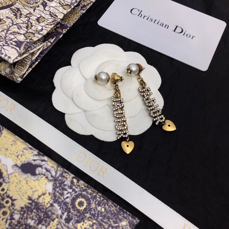 【DIOR】ディオール  ファッションスタイルのイヤリング-BRAND OFF