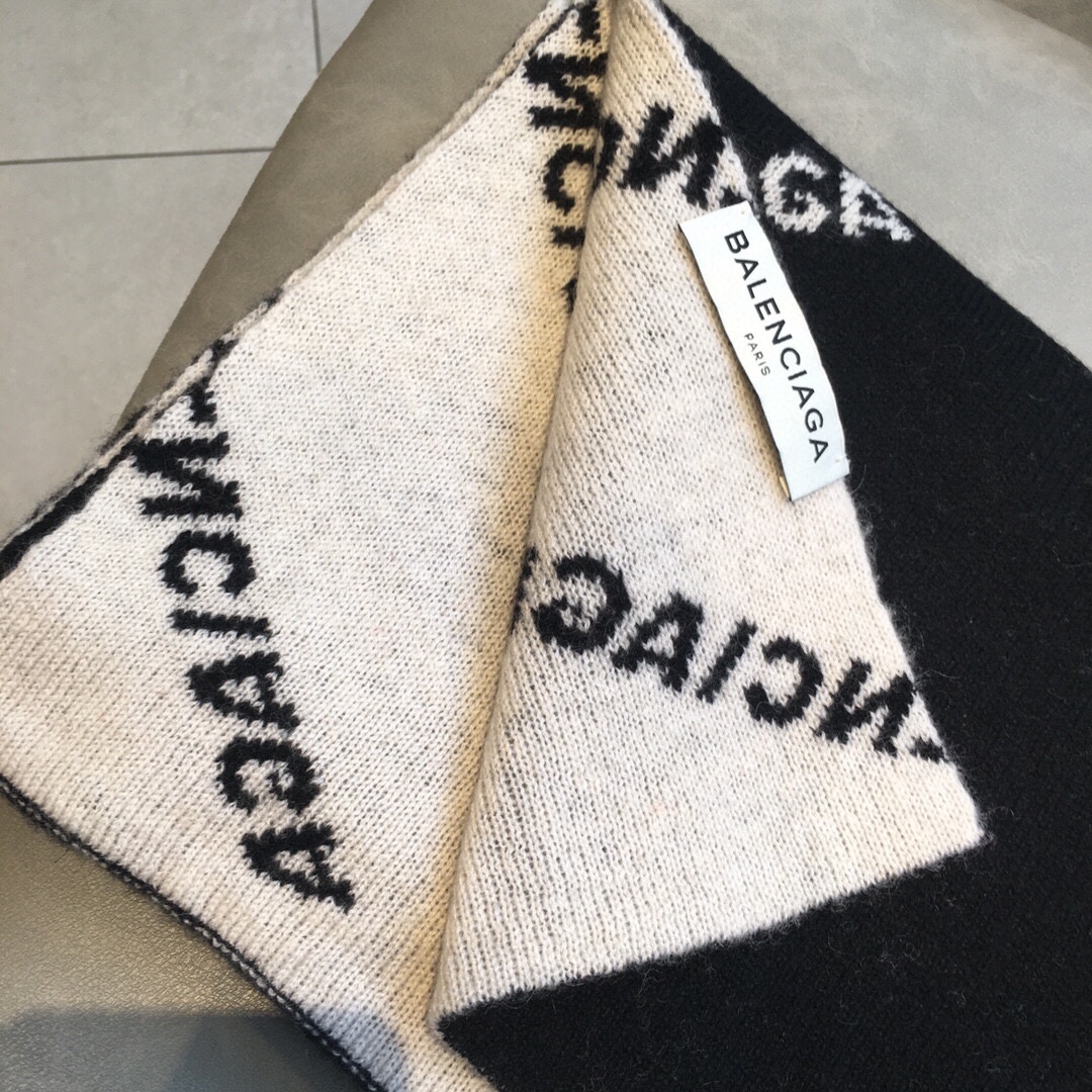 【BALENCIAGA公式旗艦店】バレンシアガ スカーフ 限定発売 送料無料-BRAND OFF