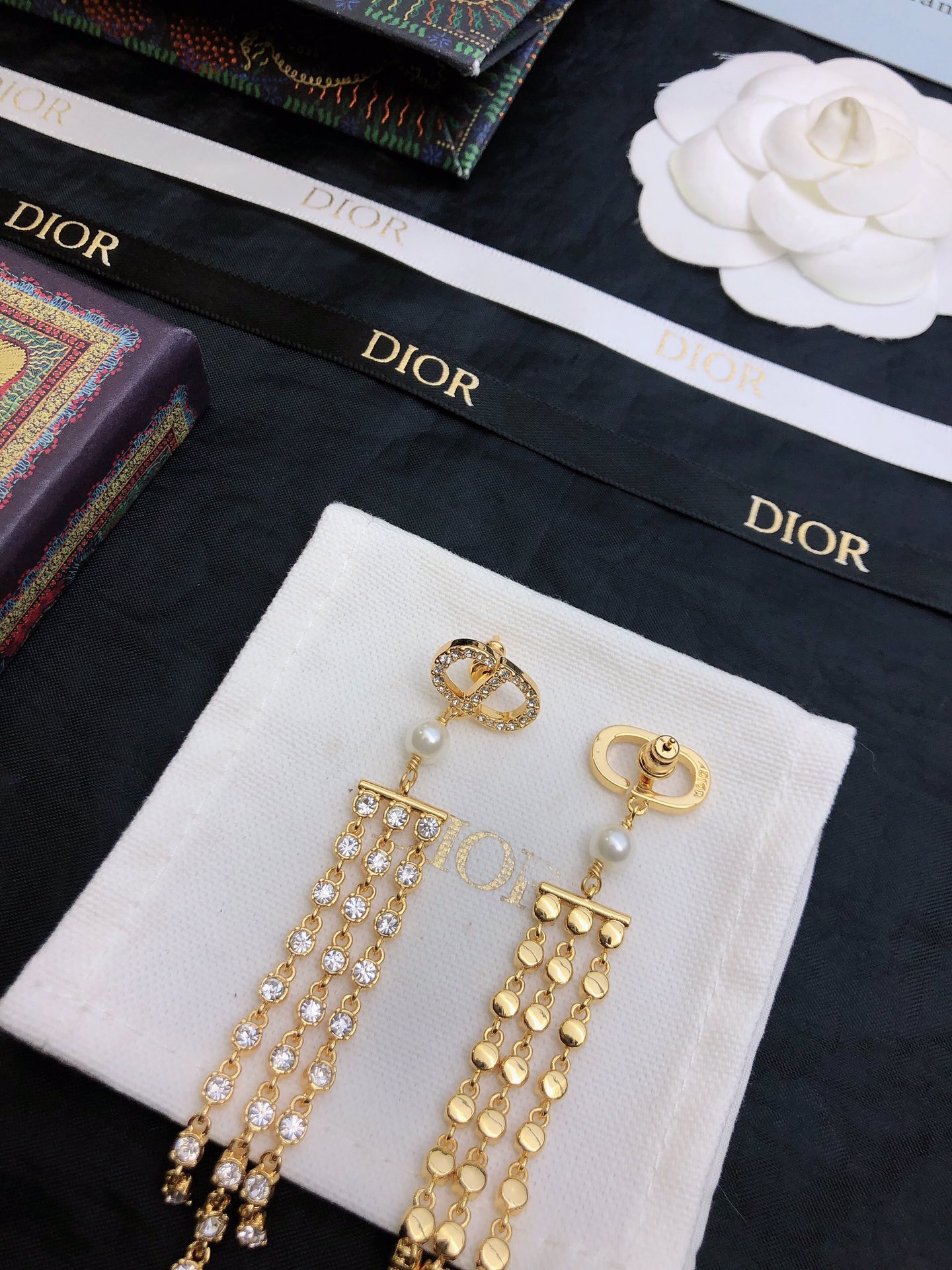 【2026】【DIOR】 ディオール  ファッションスタイルのイヤリング-BRAND OFF