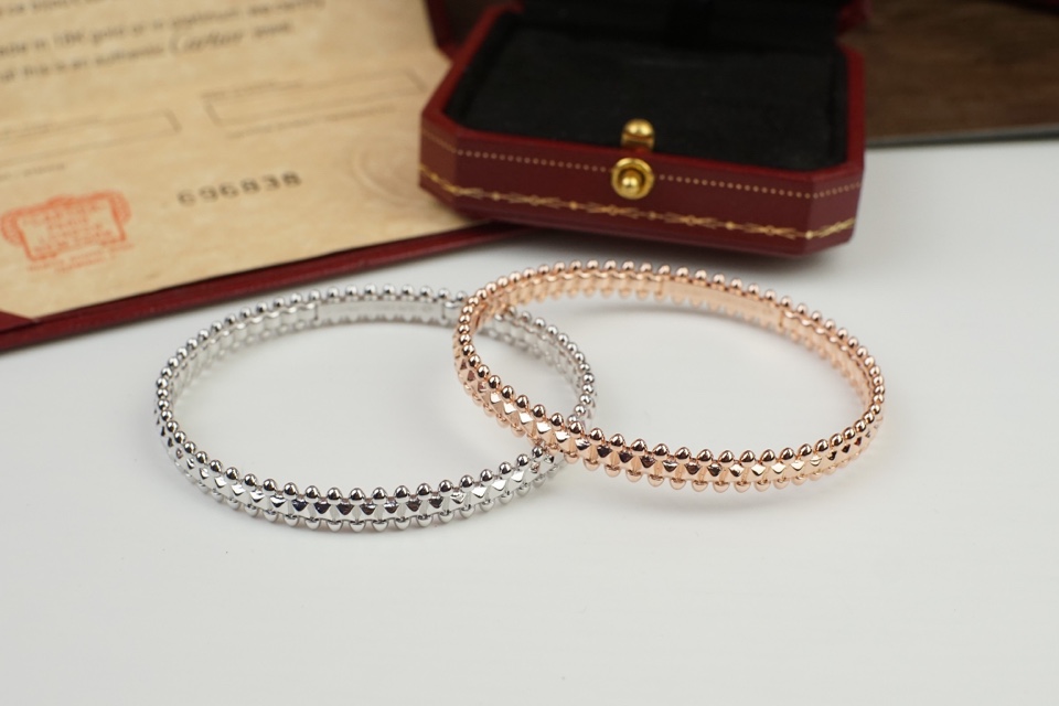 【CARTIER】ブレスレット、ファッションシンプルなスタイル 2472-BRAND OFF