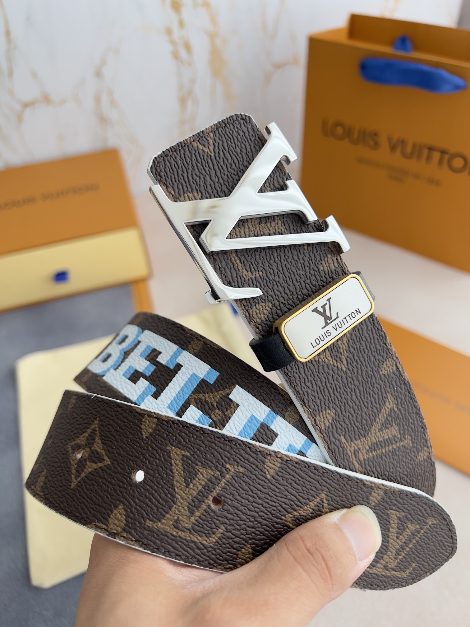 【 LOUIS VUITTON】(ルイヴィトン) 3.8cmベルト メンズ-BRAND OFF
