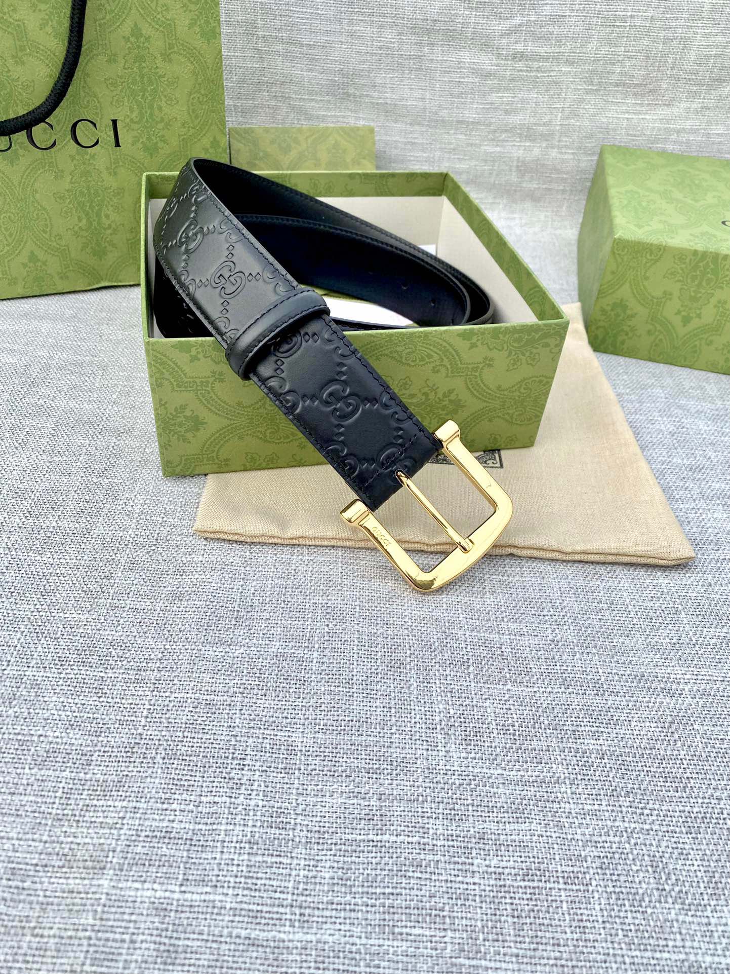 【GUCCI】(クッチ) 4cmベルト メンズ-BRAND OFF