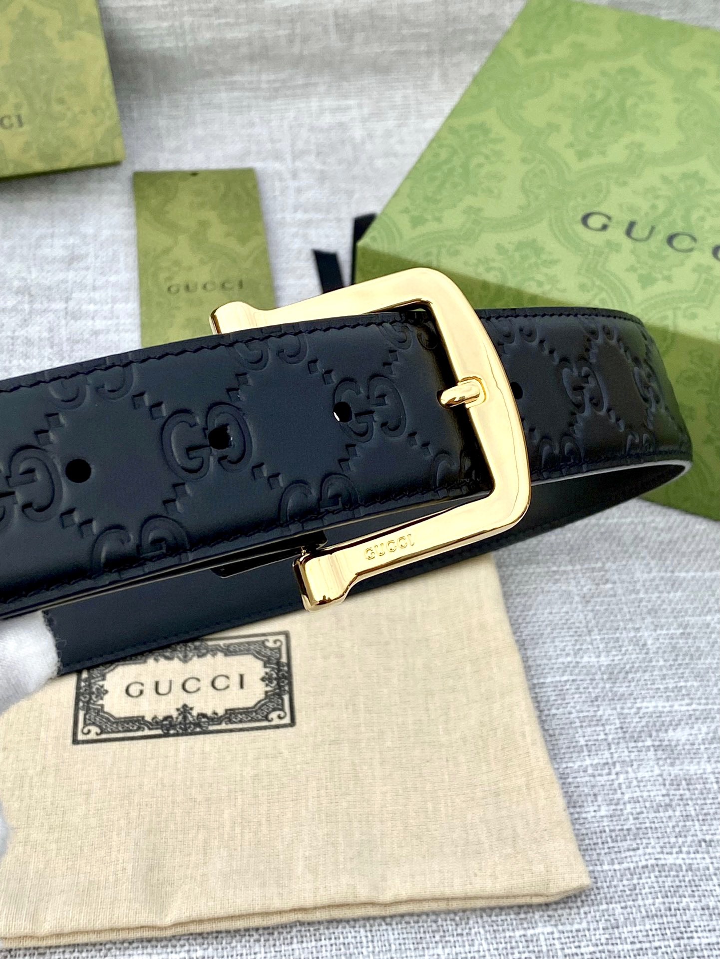【GUCCI】(クッチ) 4cmベルト メンズ-BRAND OFF