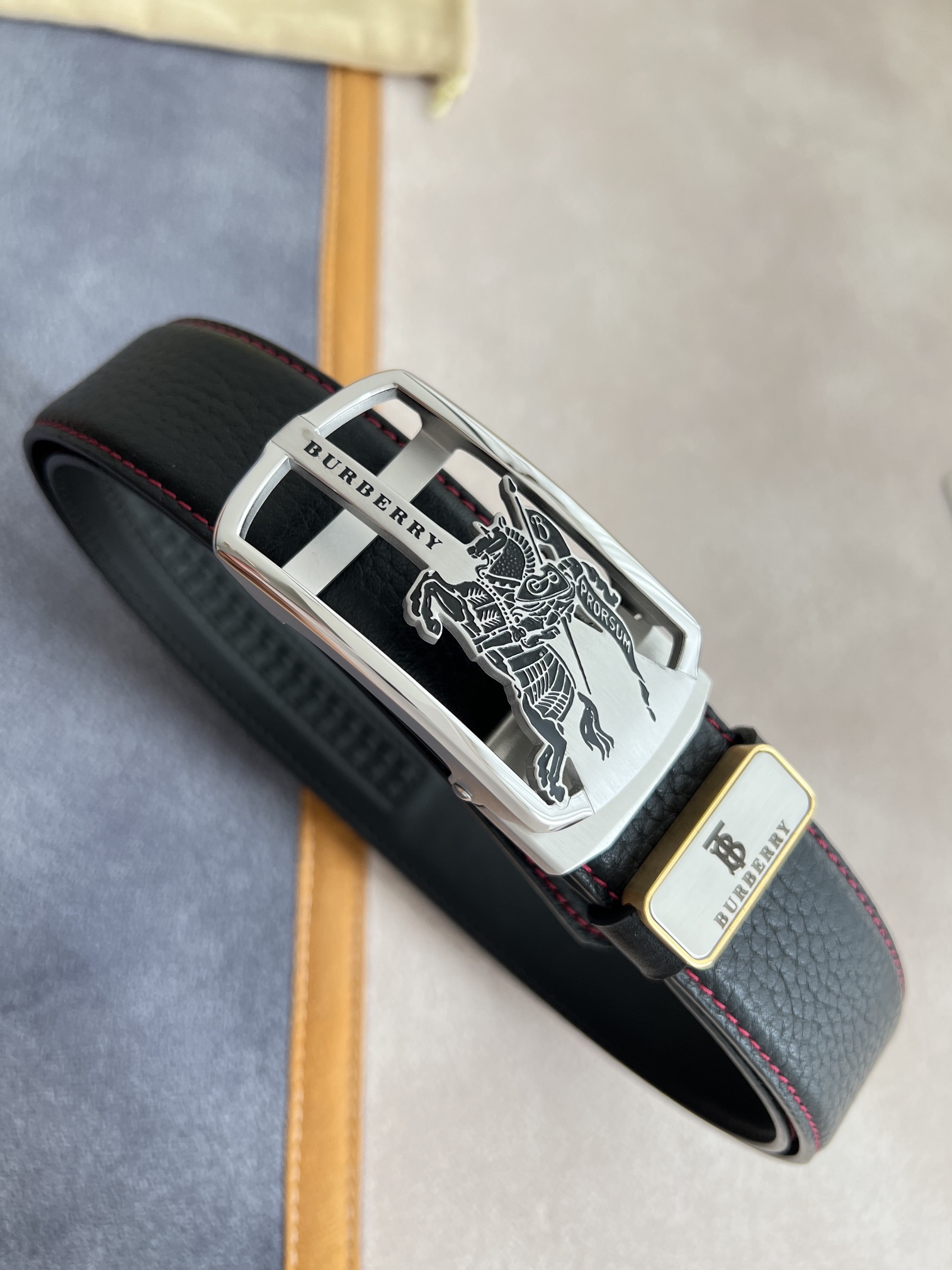 【BURBERRY 】(バーバリー) 3.5cmベルト メンズ 240904-BRAND OFF