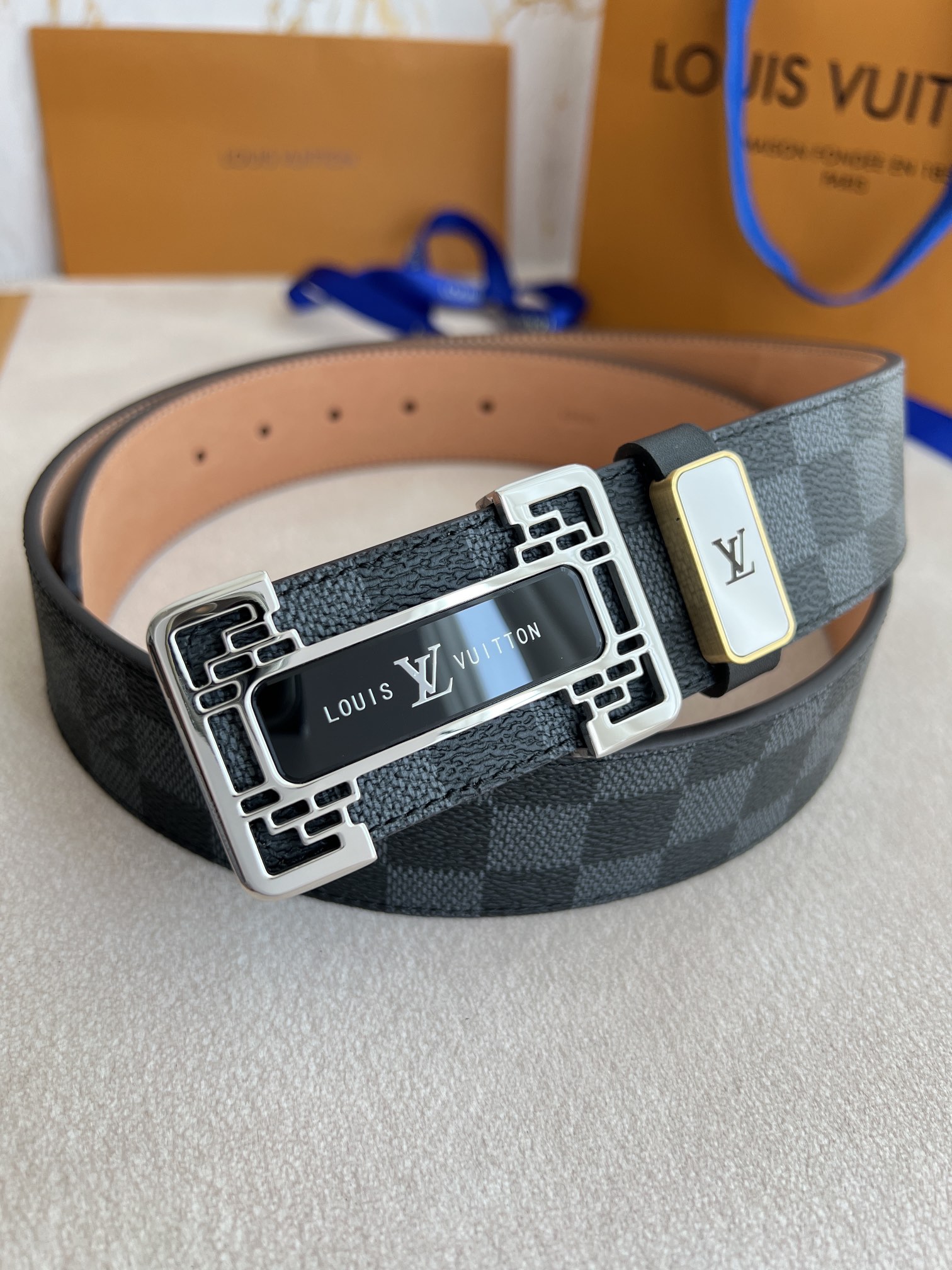 【 LOUIS VUITTON】(ルイヴィトン) 3.8cmベルト メンズ-BRAND OFF