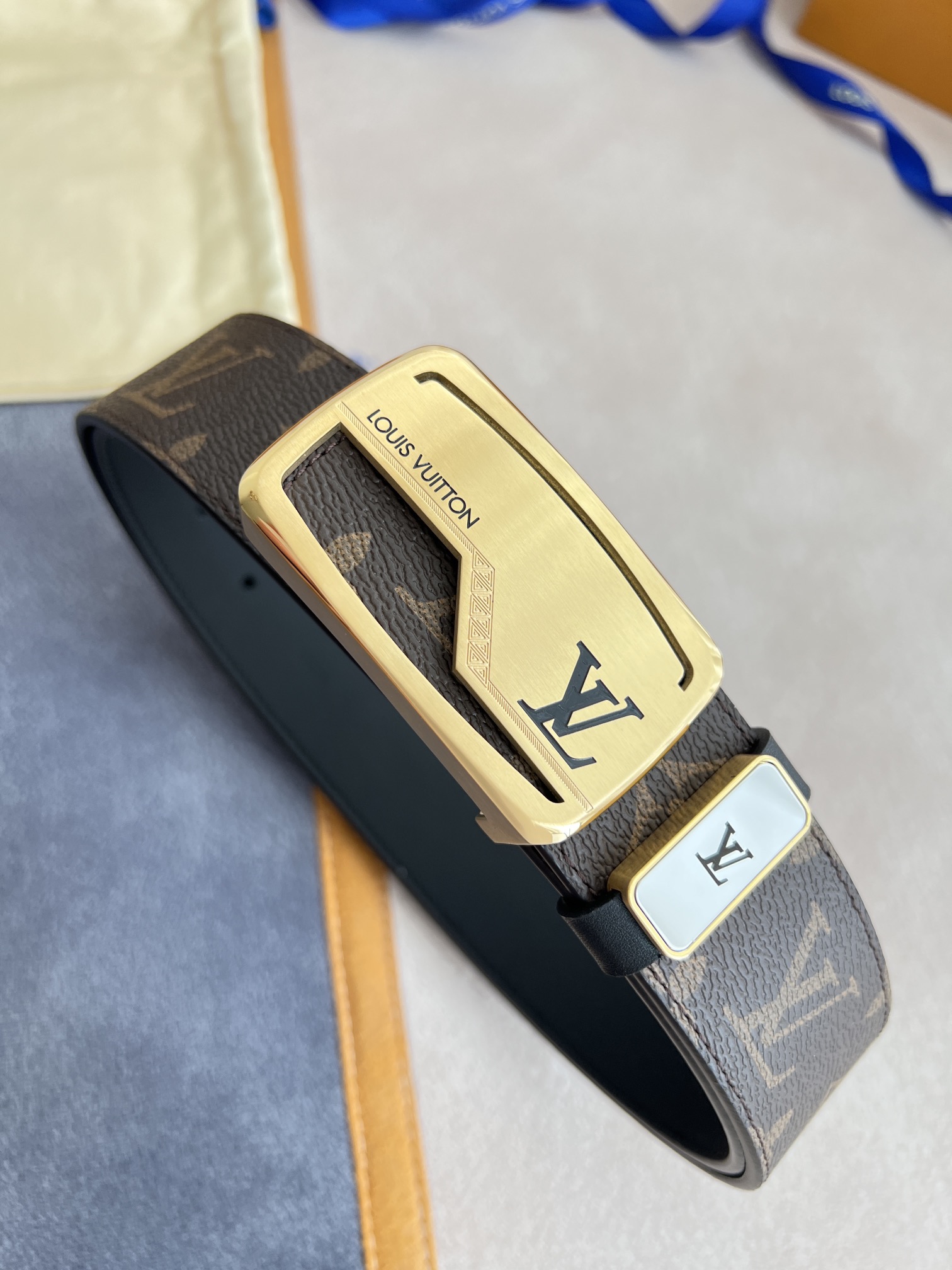 【LOUIS VUITTON】(ルイヴィトン) 3.8cm   ベルト メンズ-BRAND OFF