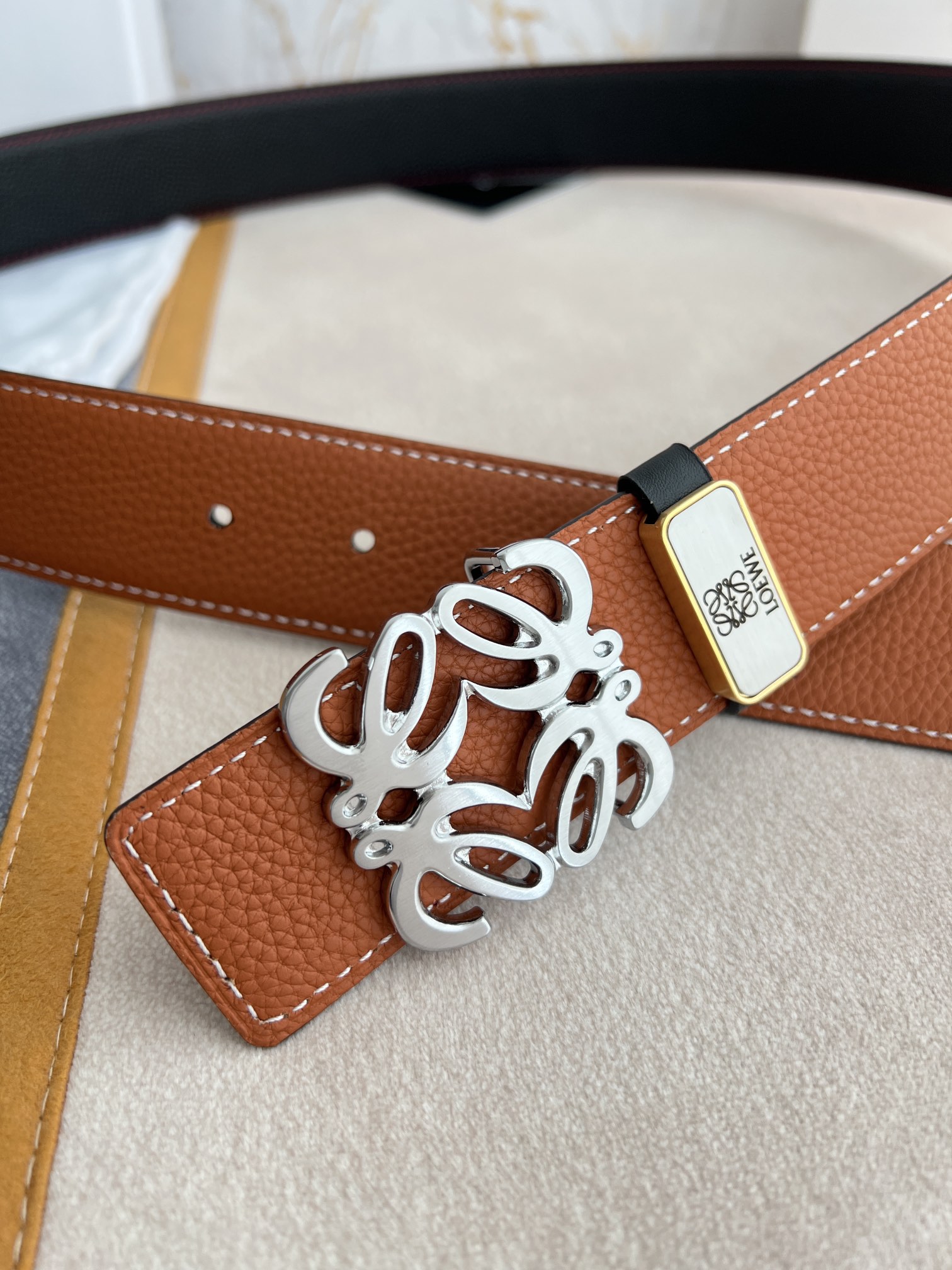 【LOEWE】(ロエベ)3.8cmベルト メンズ-BRAND OFF