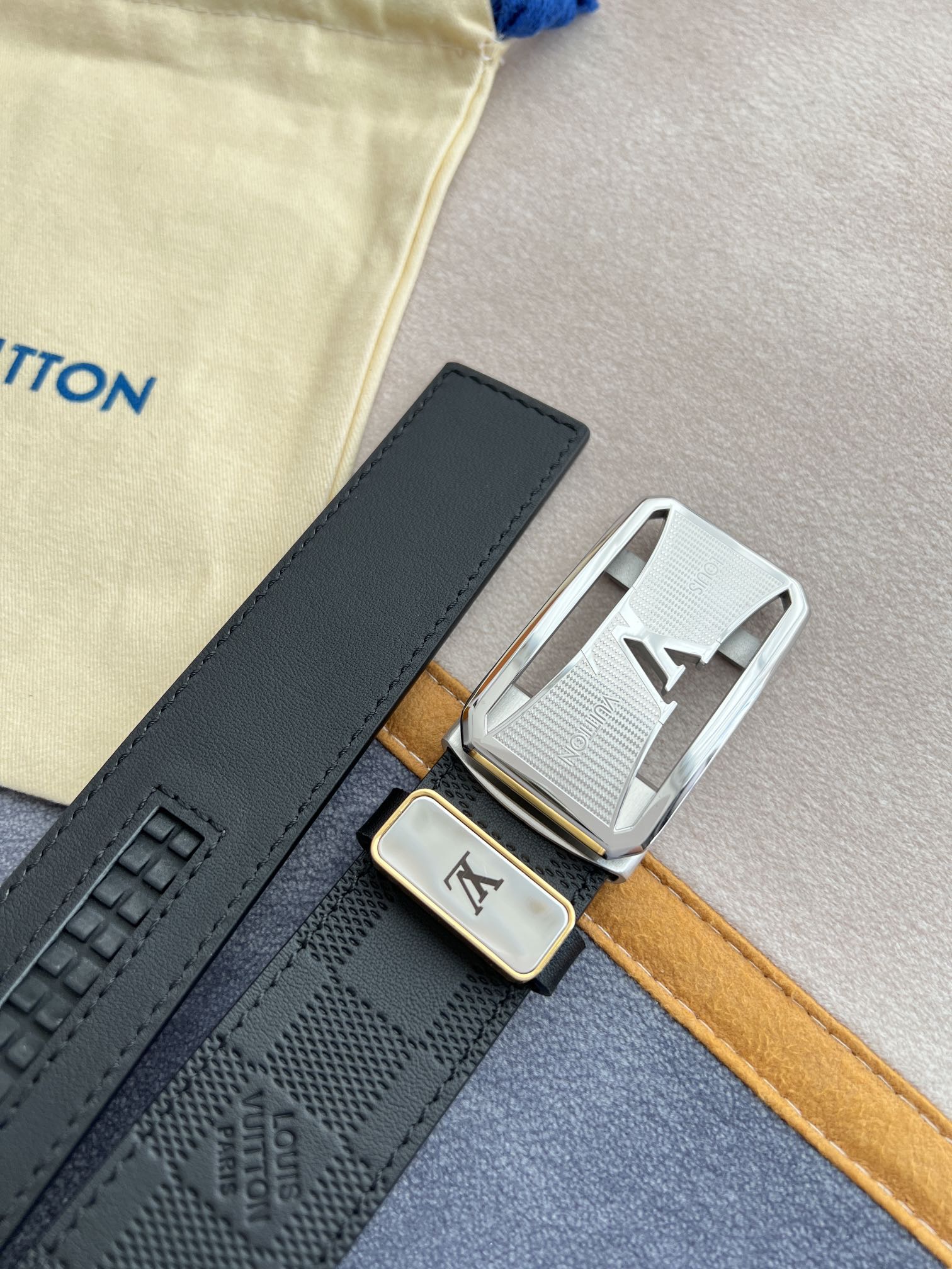 【 LOUIS VUITTON】(ルイヴィトン) 3.5cmベルト メンズ-BRAND OFF