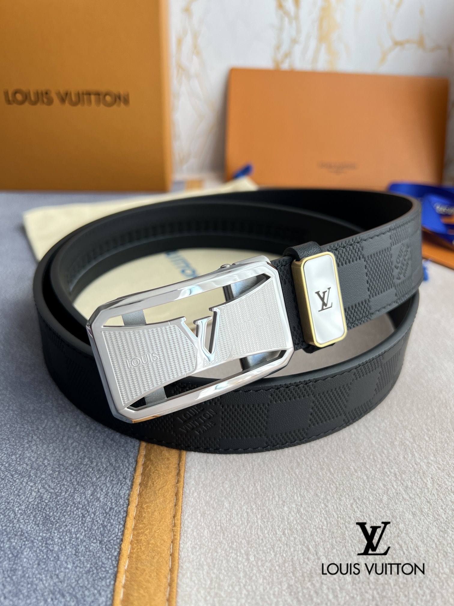 【 LOUIS VUITTON】(ルイヴィトン) 3.5cmベルト メンズ-BRAND OFF