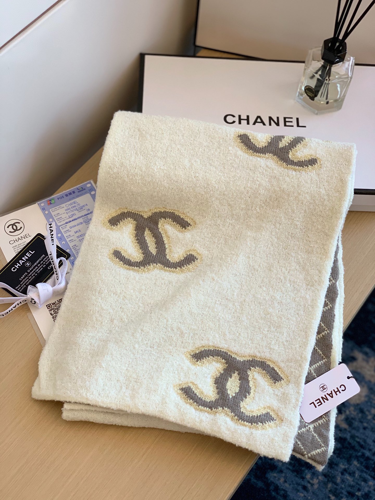 【CHANEL公式旗艦店】シャネル スカーフ 限定発売 送料無料-BRAND OFF