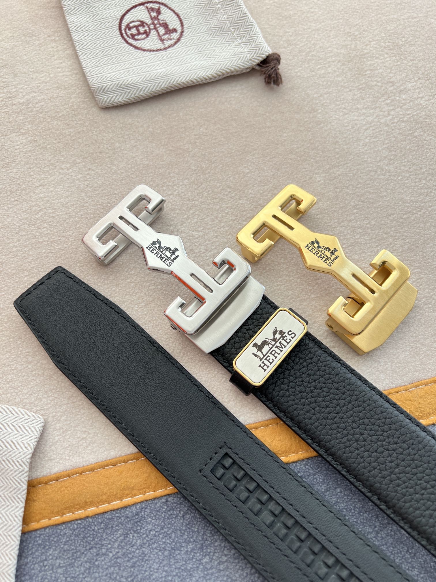 【HERMES】(エルメス) 3.5CM ベルト メンズ-BRAND OFF