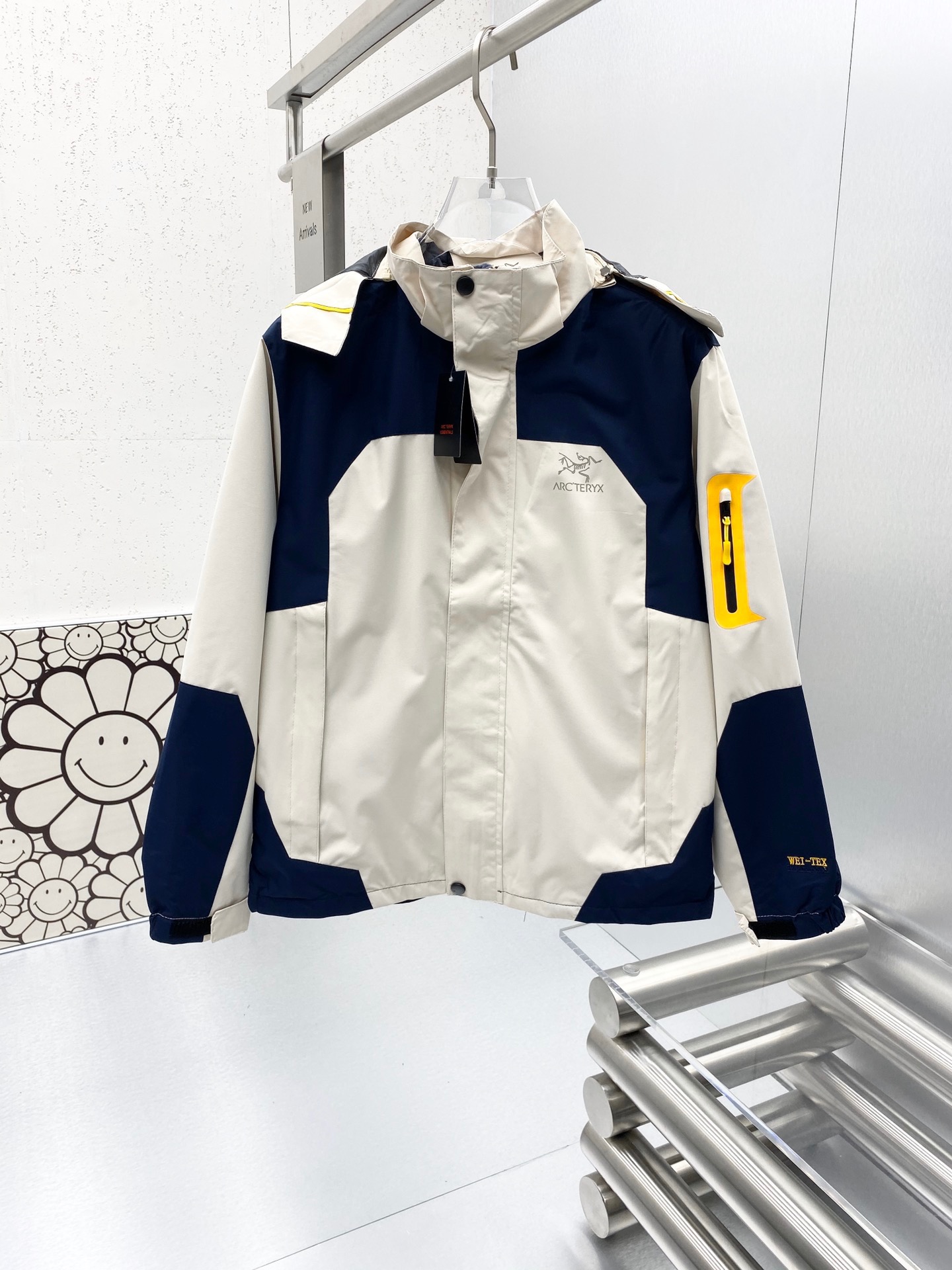 【ARC'TERYX旗艦店】ジャケット 男女兼用 ご好評に付き再入荷！-BRAND OFF