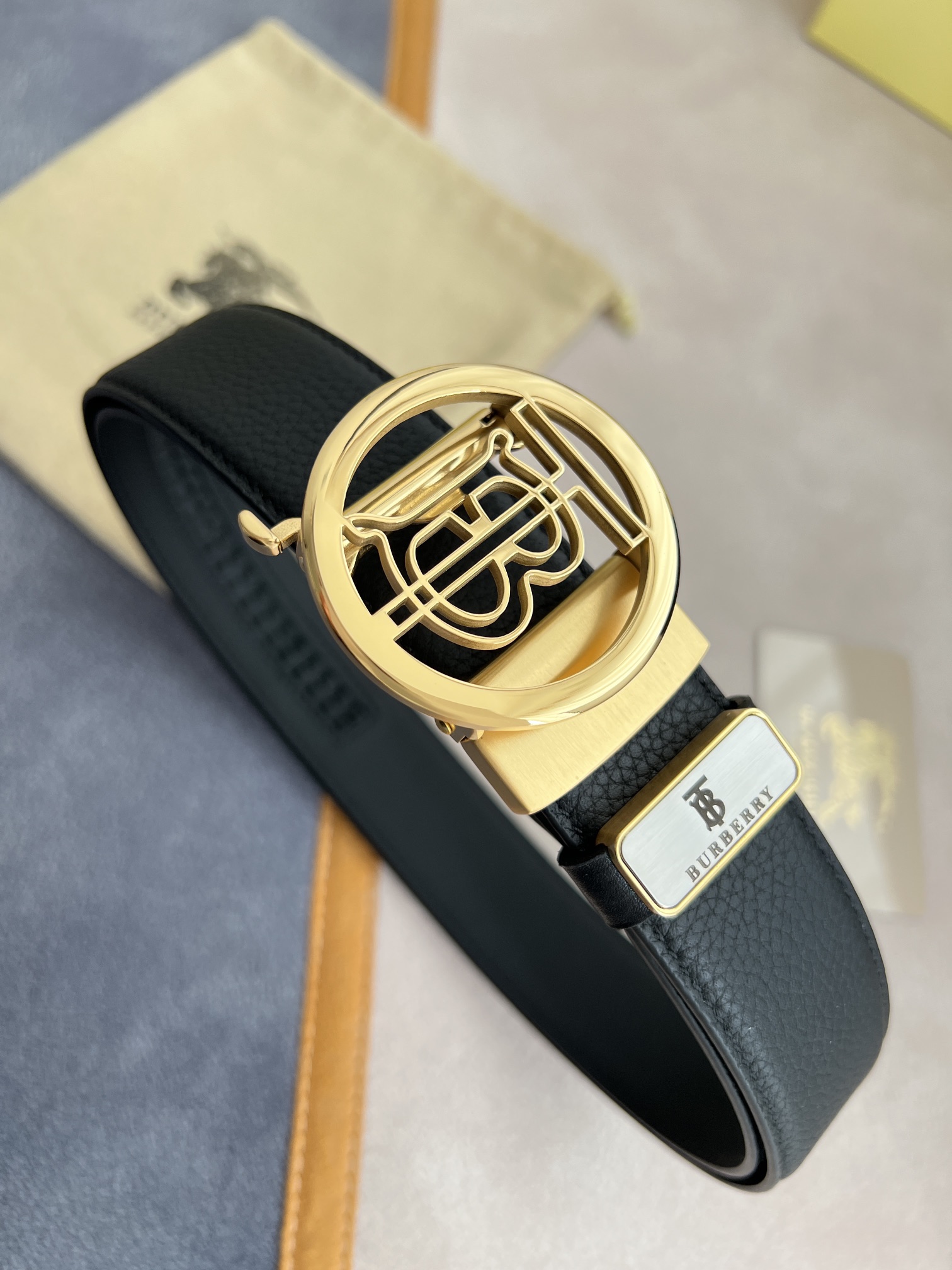 【BURBERRY】(バーバリー) 3.5cm   ベルト メンズ-BRAND OFF