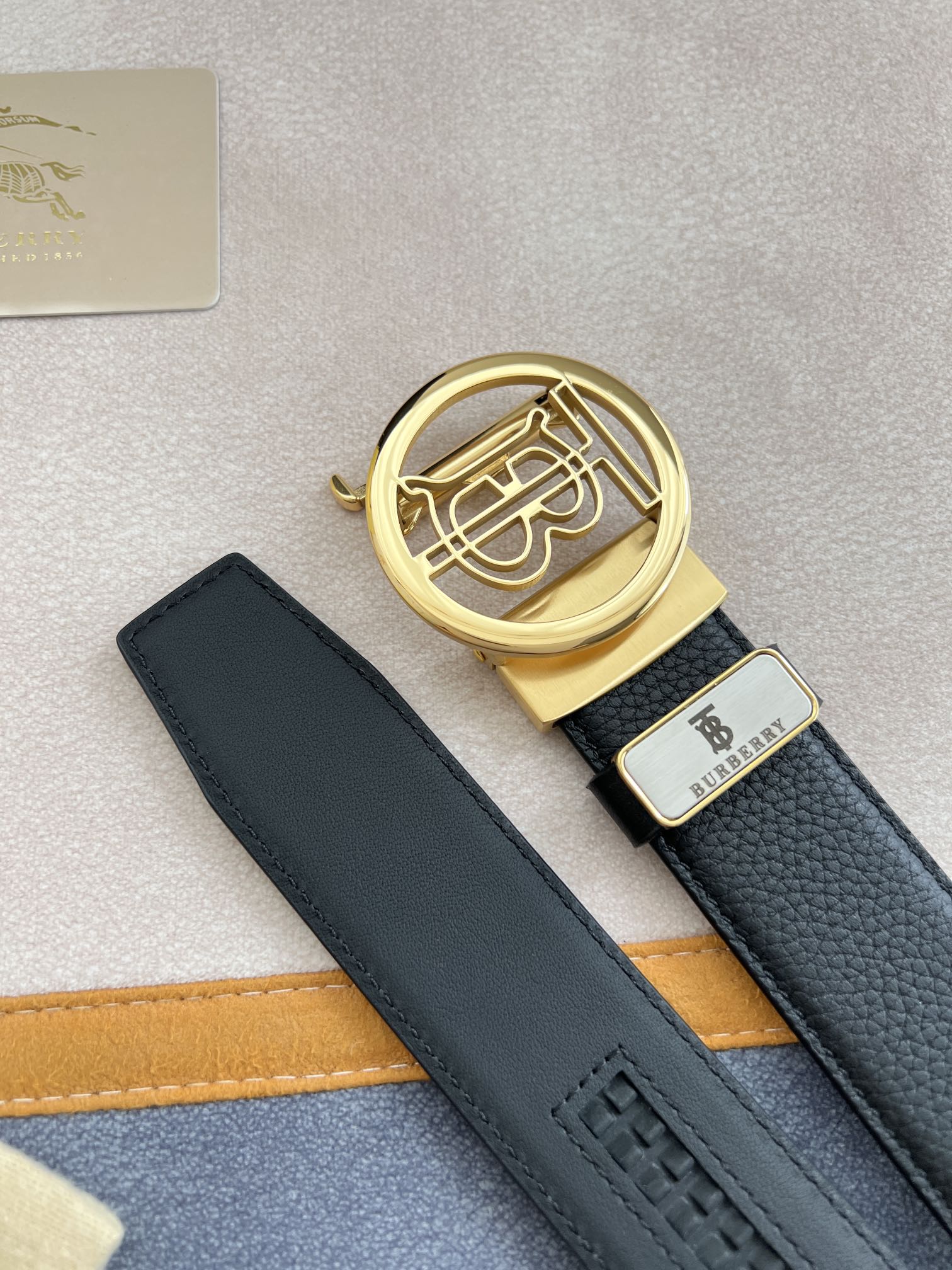 【BURBERRY】(バーバリー) 3.5cm   ベルト メンズ-BRAND OFF