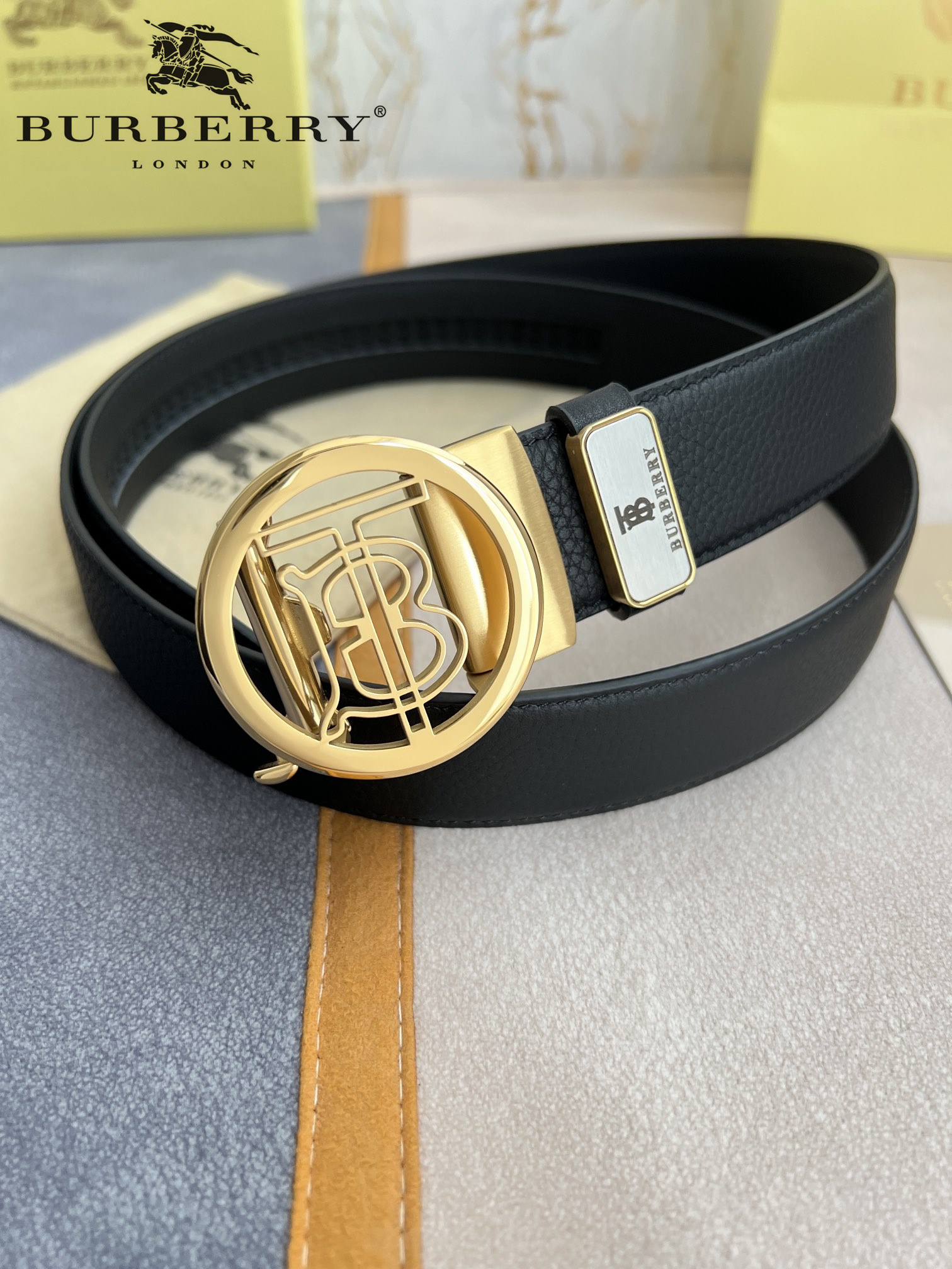 【BURBERRY】(バーバリー) 3.5cm   ベルト メンズ-BRAND OFF