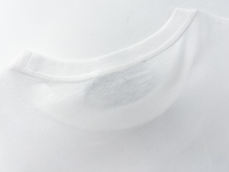 【2026】【GUCCI公式旗艦店】クッチ   Tシャツ ご好評に付き再入荷！-BRAND OFF