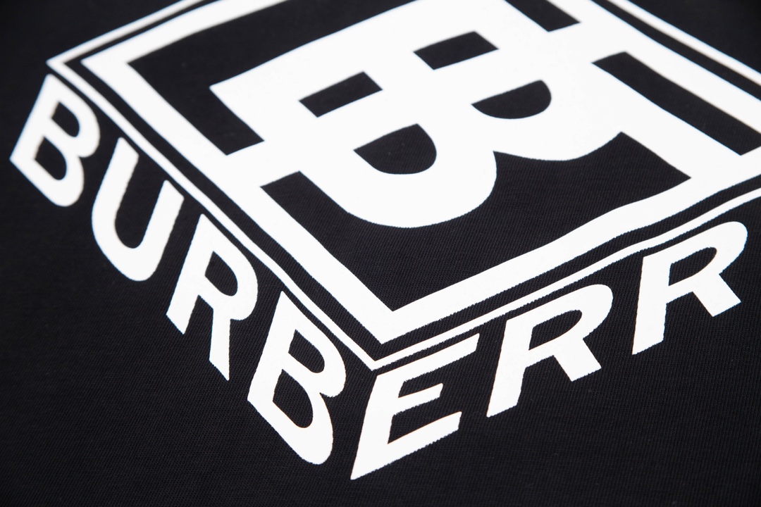 【2026】【BURBERRY  公式旗艦店】バーバリー  Tシャツ ご好評に付き再入荷！-BRAND OFF