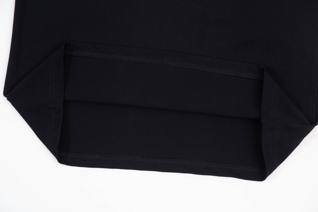 【2026】【BURBERRY  公式旗艦店】バーバリー  Tシャツ ご好評に付き再入荷！-BRAND OFF