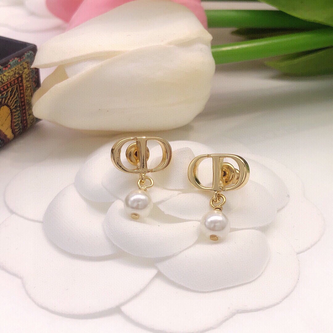【2026】【DIOR】 ディオール  ファッションスタイルのイヤリング-BRAND OFF