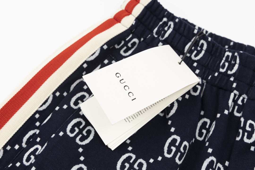 【GUCCI公式旗艦店】クッチ  ショートパンツ  ご好評に付き再入荷！-BRAND OFF