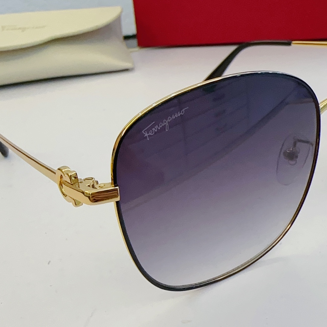 LOUIS VUITTON (  ルイヴィトン ) サングラス-BRAND OFF