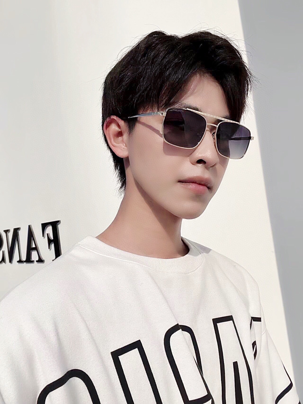 LOUIS VUITTON (  ルイヴィトン ) サングラス-BRAND OFF
