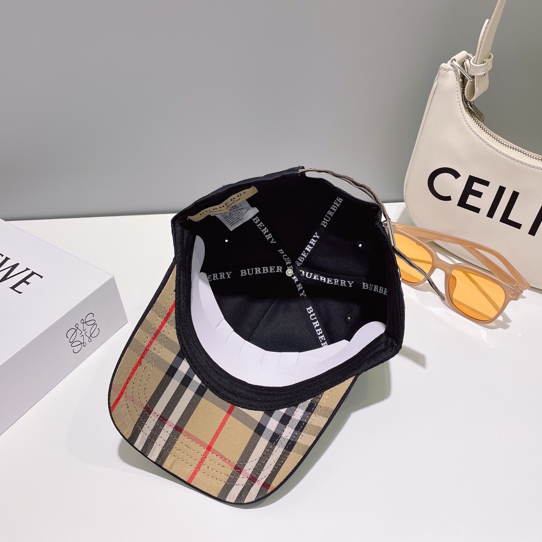 【2026】【BURBERRY  バーバリー】【数量限定】 野球帽 / ハット 241011-BRAND OFF