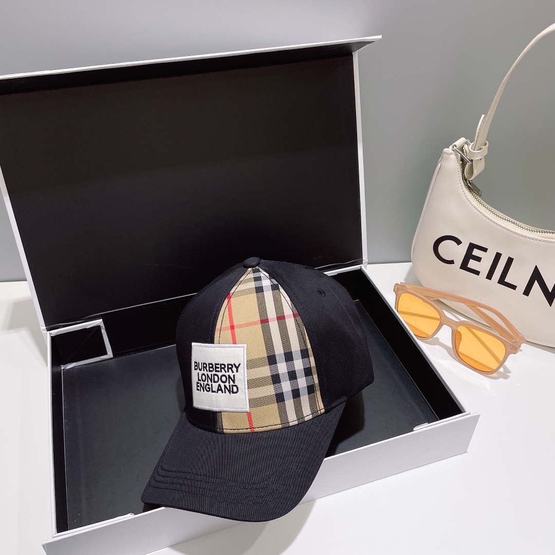 【2026】【BURBERRY  バーバリー】【数量限定】 野球帽 / ハット 241011-BRAND OFF