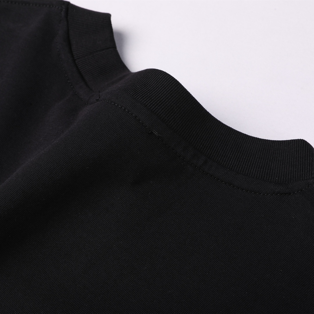 【2026】【BURBERRY  公式旗艦店】バーバリー    Tシャツ ご好評に付き再入荷！-BRAND OFF