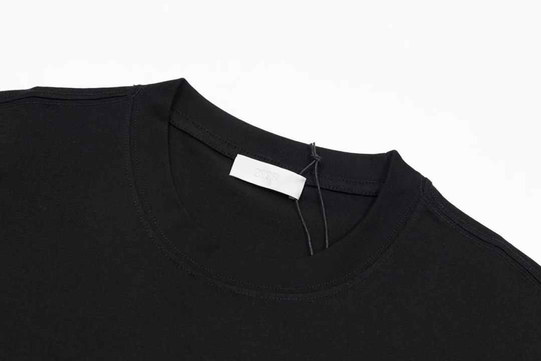 【2026】【 DIOR 公式旗艦店】ディオール   Tシャツ ご好評に付き再入荷！-BRAND OFF