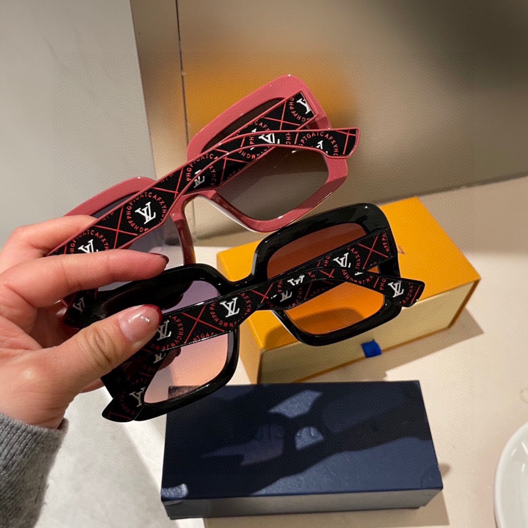 LOUIS VUITTON (  ルイヴィトン ) サングラス-BRAND OFF