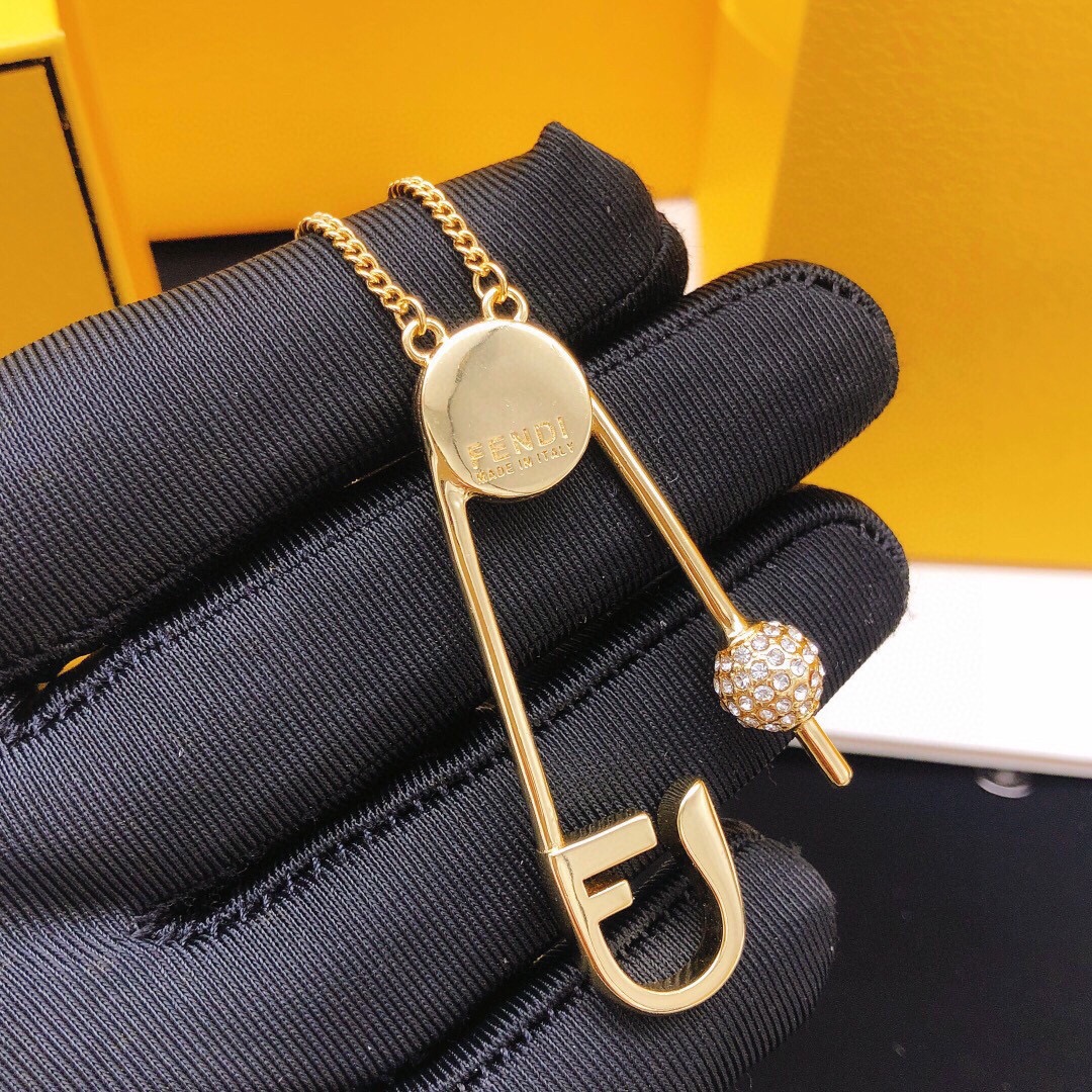 【FENDI】ネックレス、新しいネックレス万能シンプルファッションオーナメント-BRAND OFF