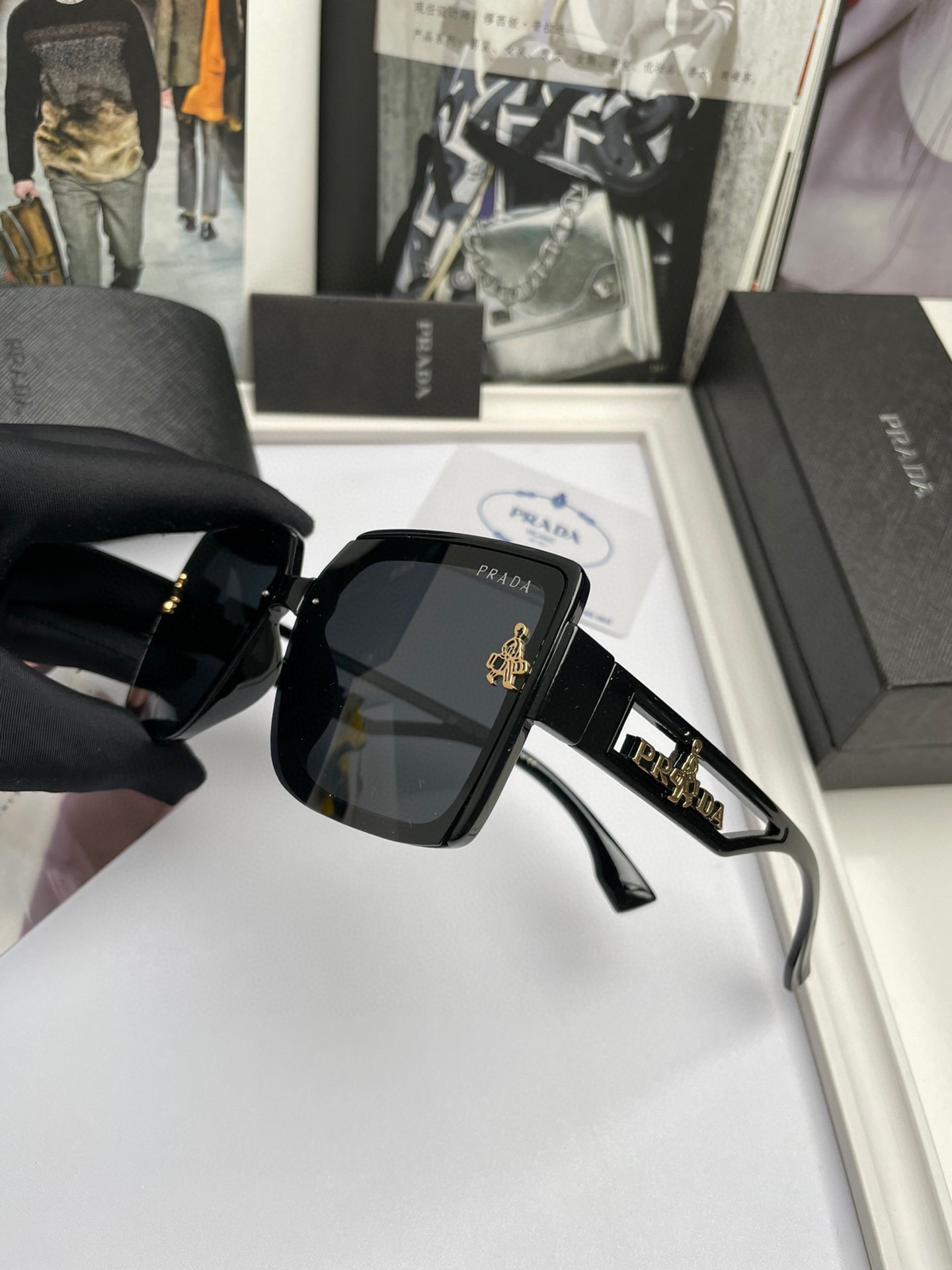 PRADA (  プラダ ) サングラス-BRAND OFF