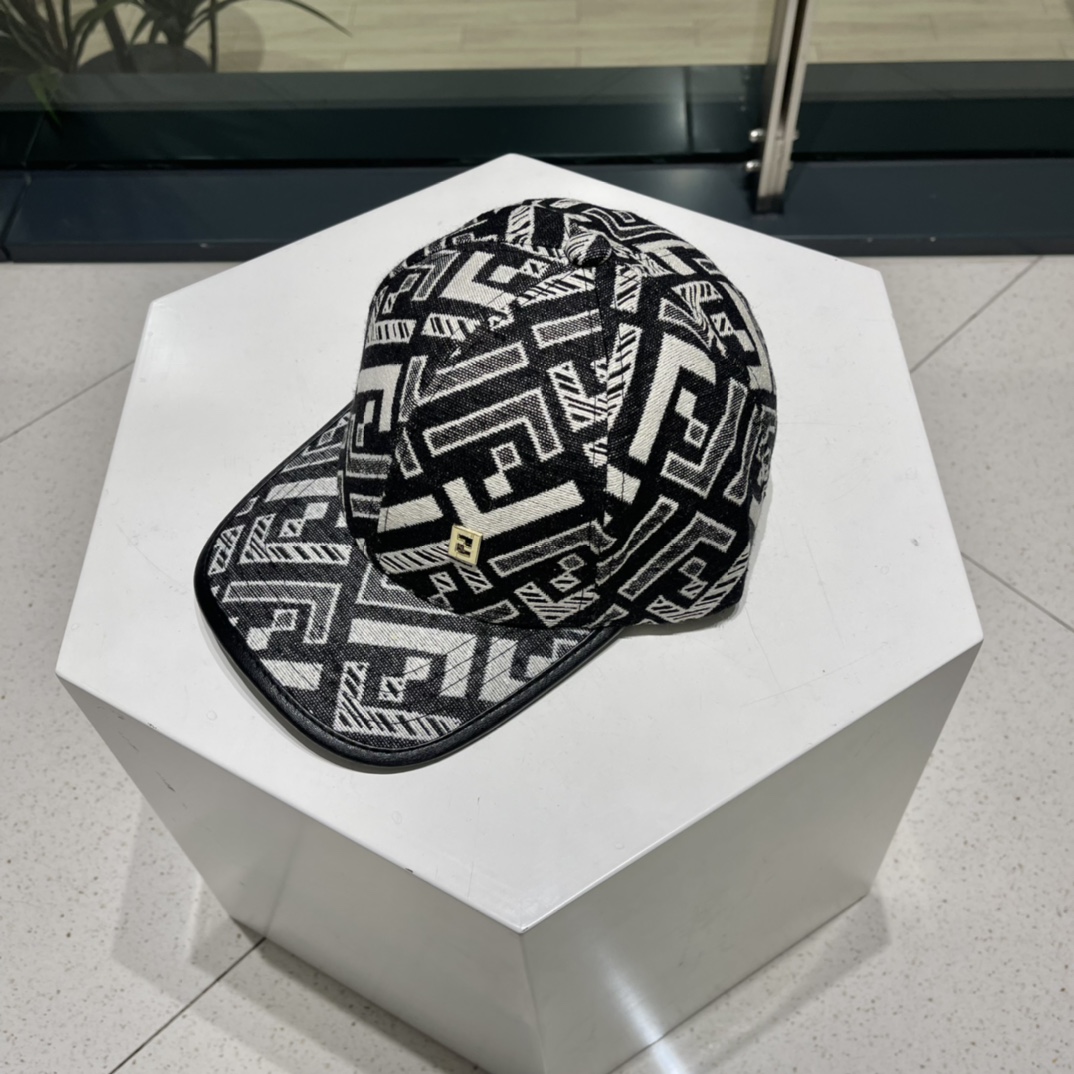 【FENDI  フェンディ】【数量限定】 野球帽 / ハット-BRAND OFF