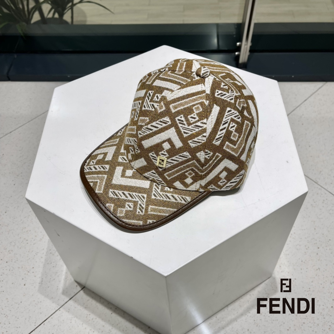 【FENDI  フェンディ】【数量限定】 野球帽 / ハット-BRAND OFF