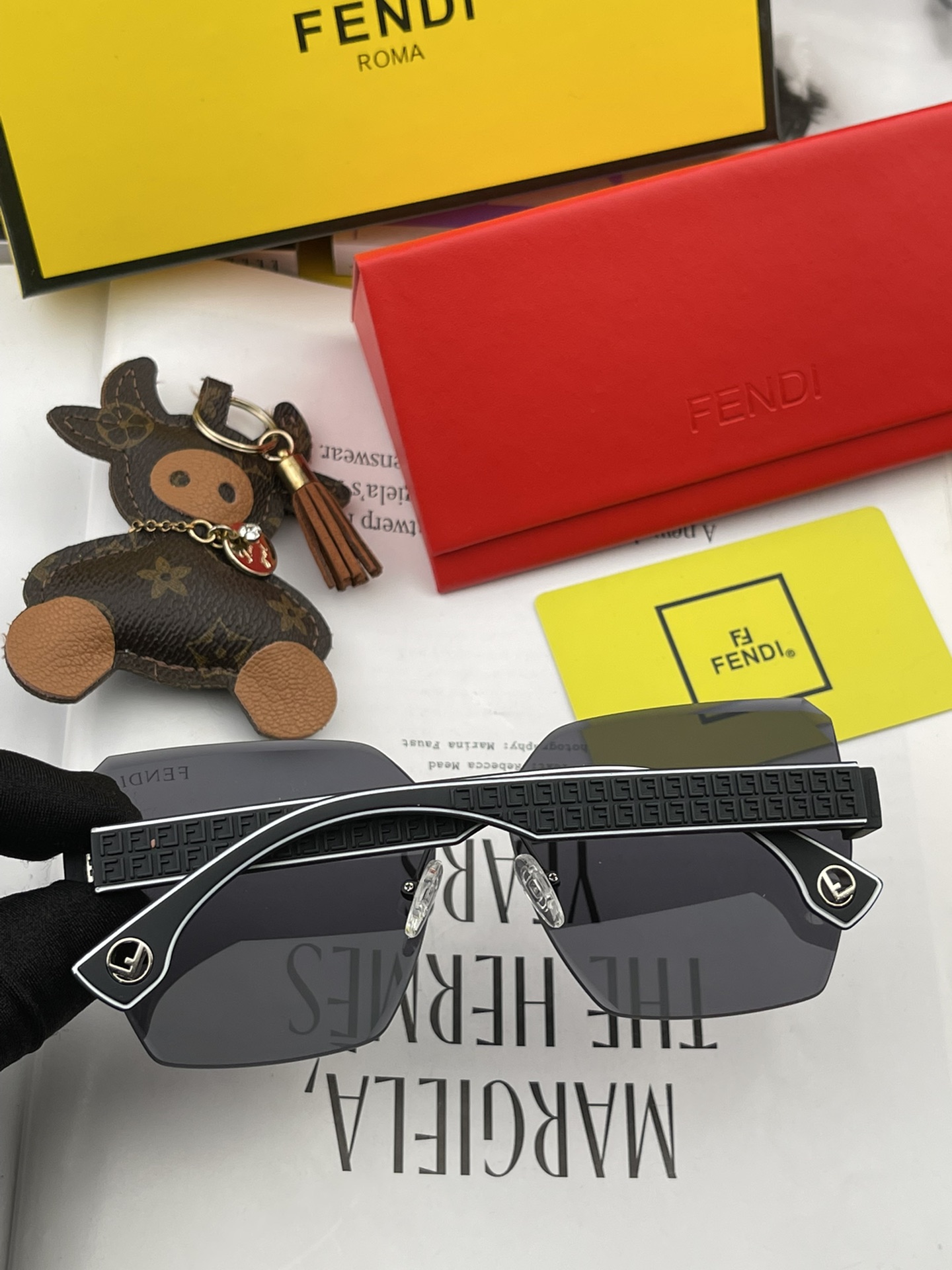 FENDI(フェンディ ) サングラス-BRAND OFF