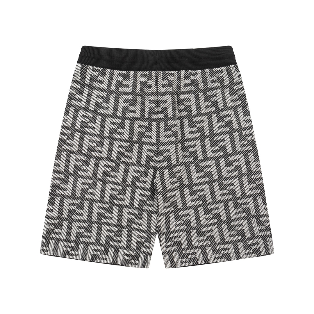 【FENDI  公式旗艦店】フェンディ   ショートパンツご好評に付き再入荷！-BRAND OFF
