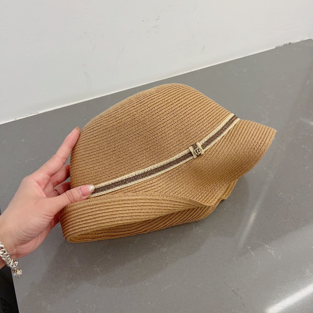 【GUCCI  クッチ】【数量限定】 麦わら帽子-BRAND OFF